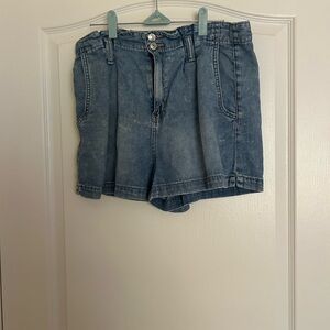 American Eagle Outfitters Light Blue Mom Jean Shorts